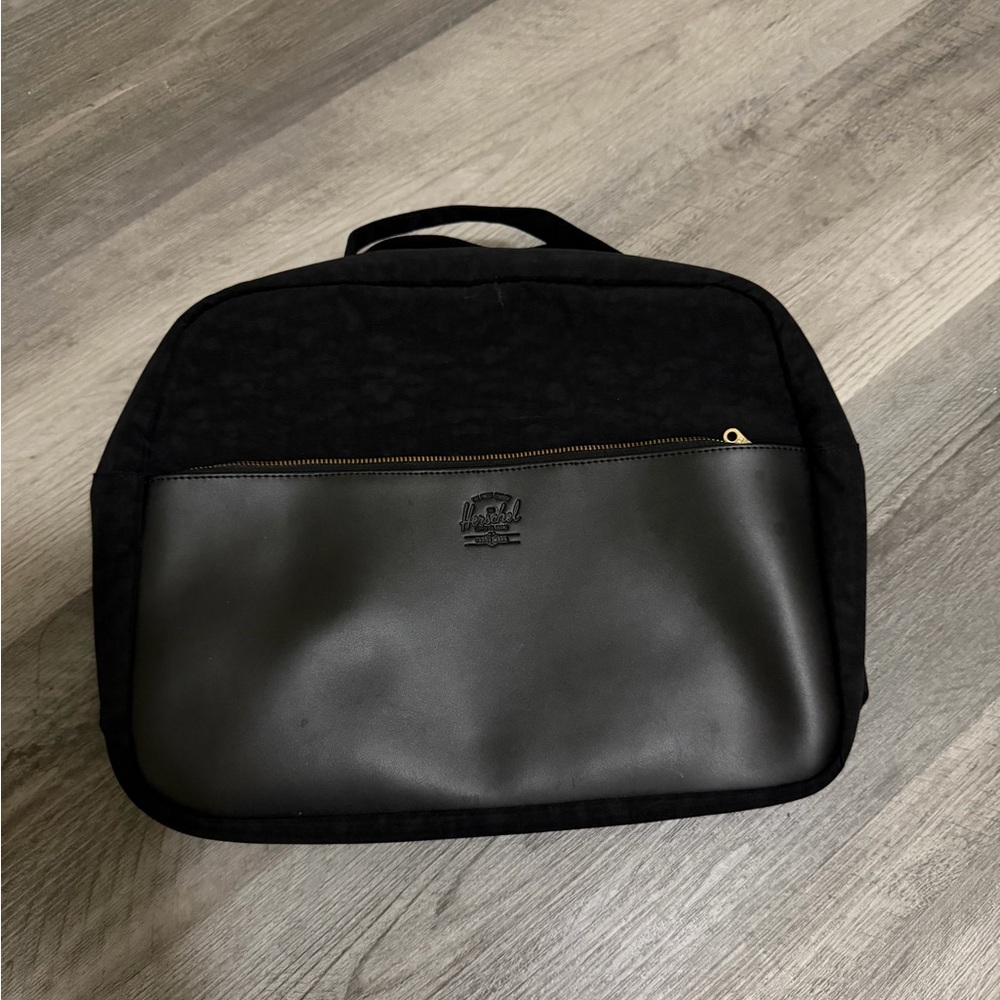 Black Herschel Orion Carryall